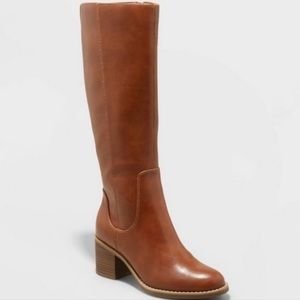 Women's Tatiana Heeled Riding Boots - Universal Thread
NWT/NEW